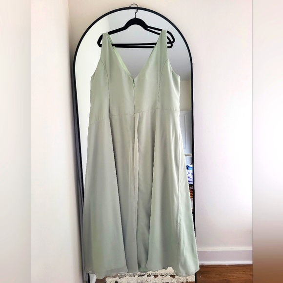 Dusty Sage Azazie 'Kori' Dress, EUC - Picture 9 of 10